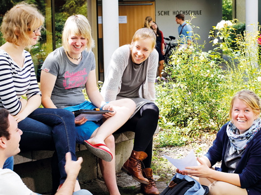 Studenten der EH